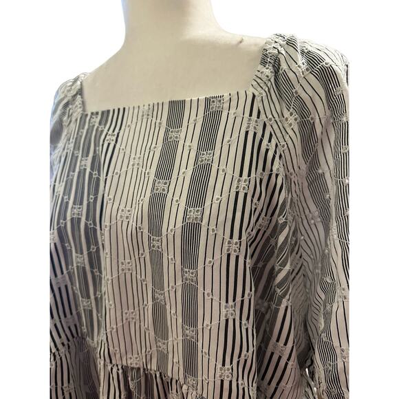 Lane Bryant Short Sleeve Square Neck Eyelet Peplum Top, Plus Size 16 - Picture 3 of 8